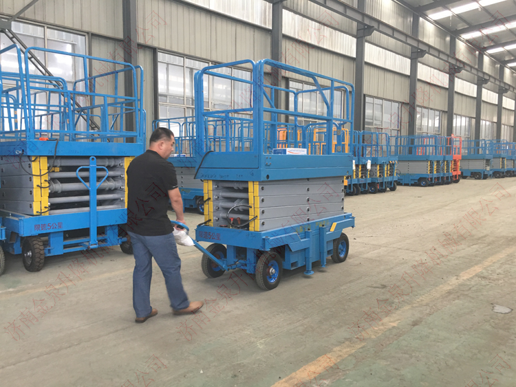滄州8米輔助行走臺面伸縮移動升降機(jī)交貨