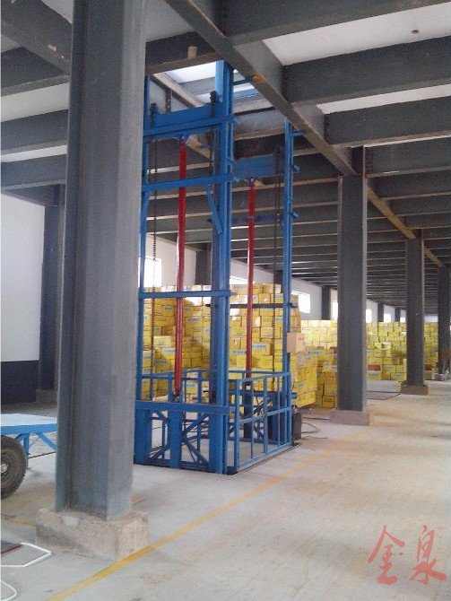 導(dǎo)軌升降平臺(tái)