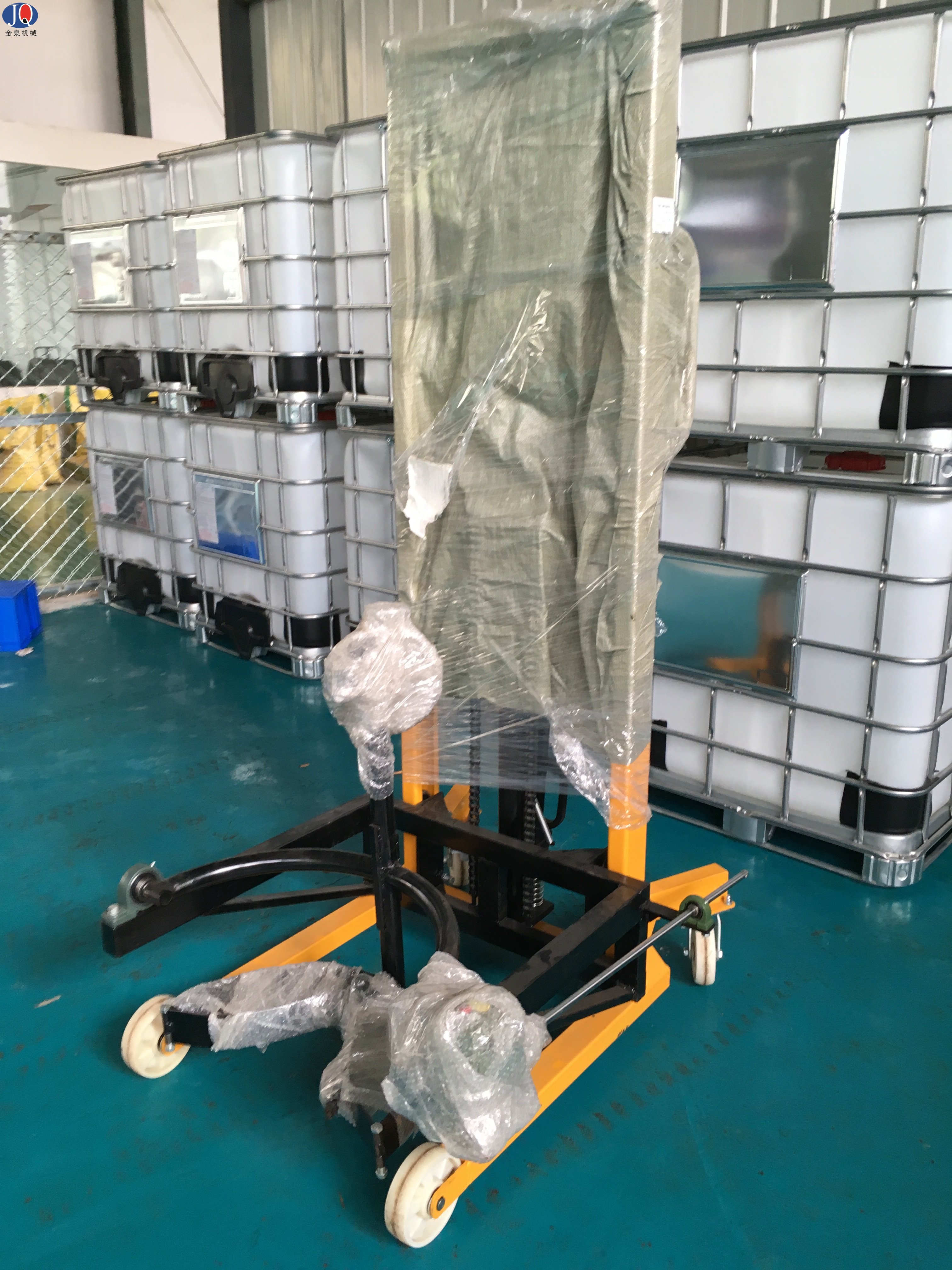 德州禹城手動(dòng)油桶搬運(yùn)車